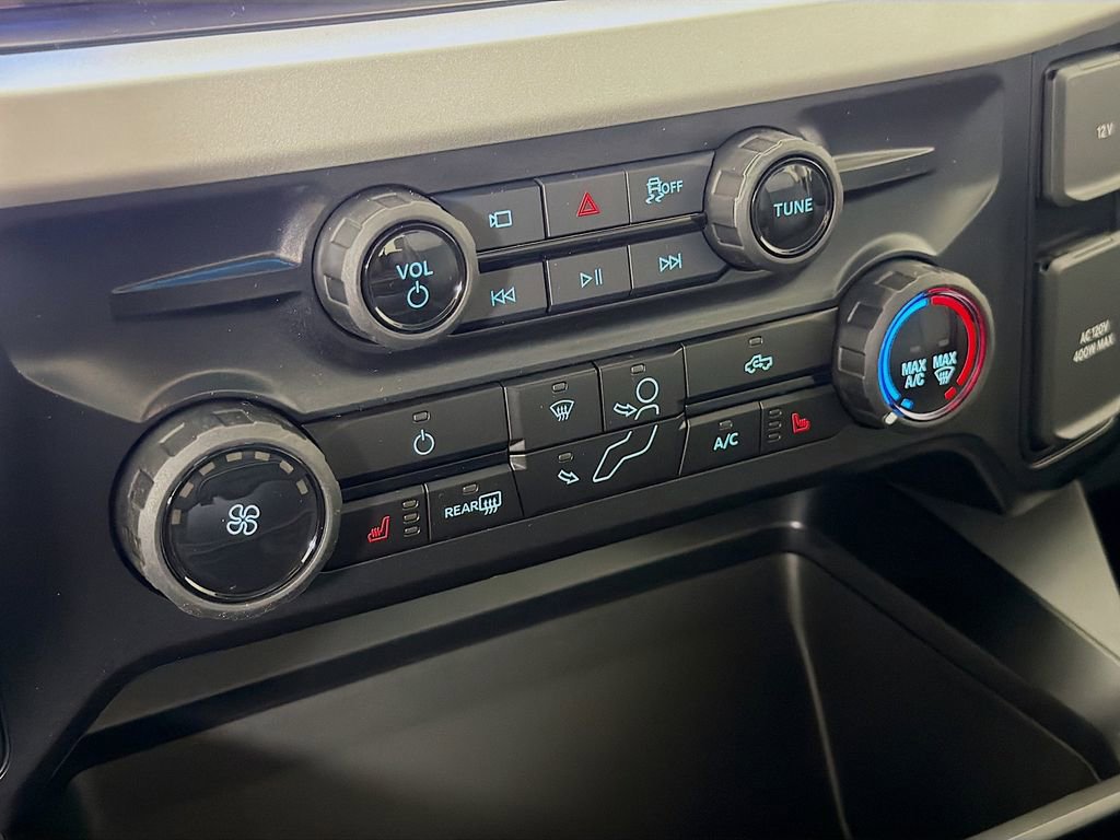 New 2026 Ford F250 XLT w/ XLT Premium Package image 17