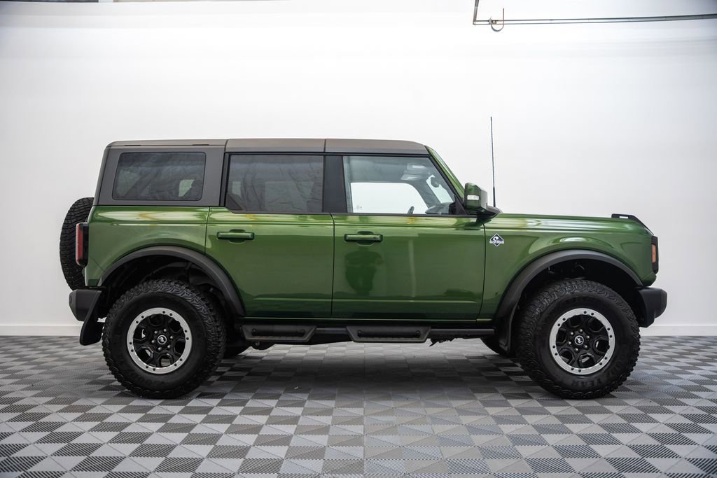 Used 2023 Ford Bronco Outer Banks w/ Sasquatch Package AWD/4WD image 4