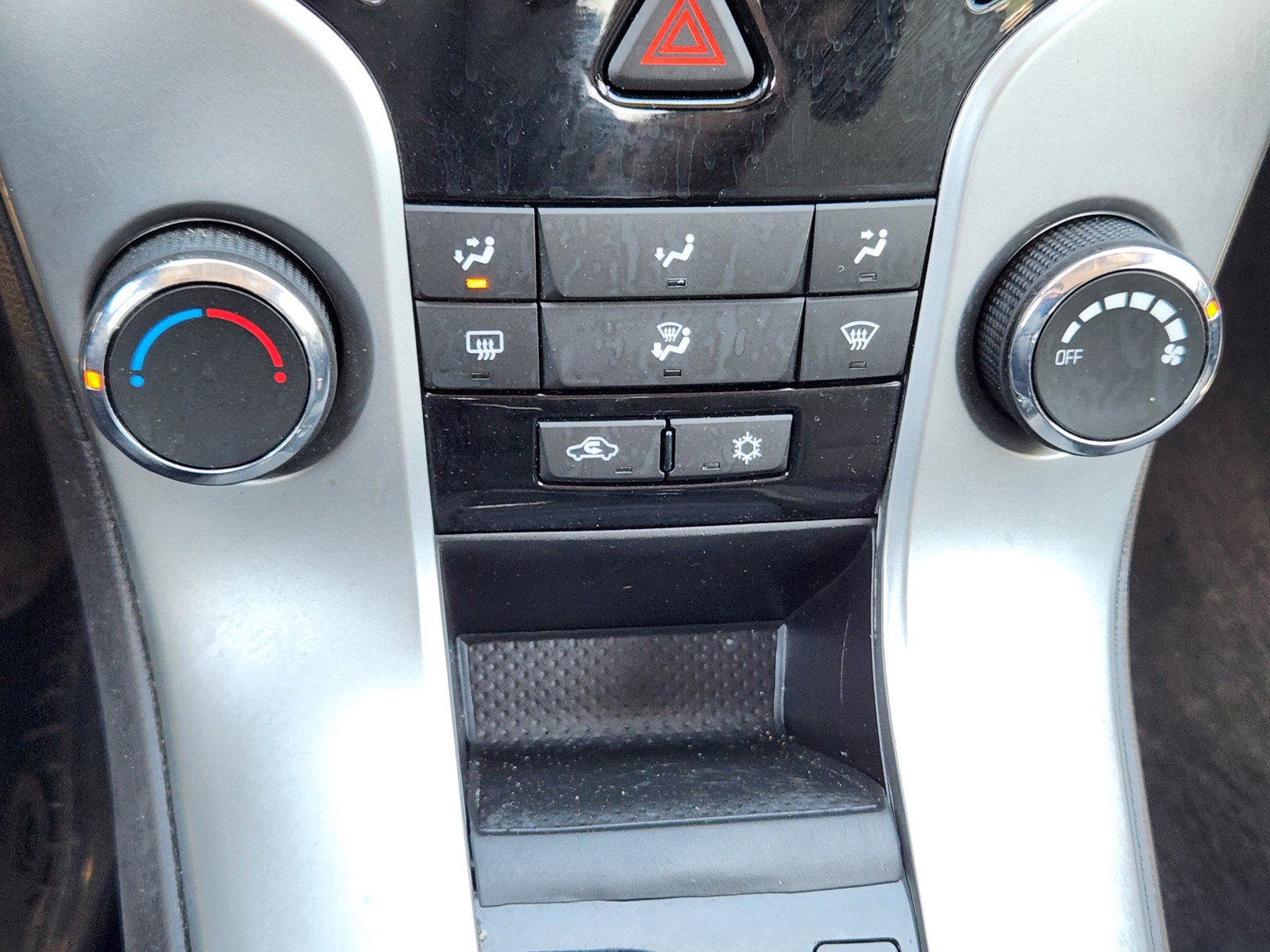 Used 2016 Chevrolet Cruze LS image 13