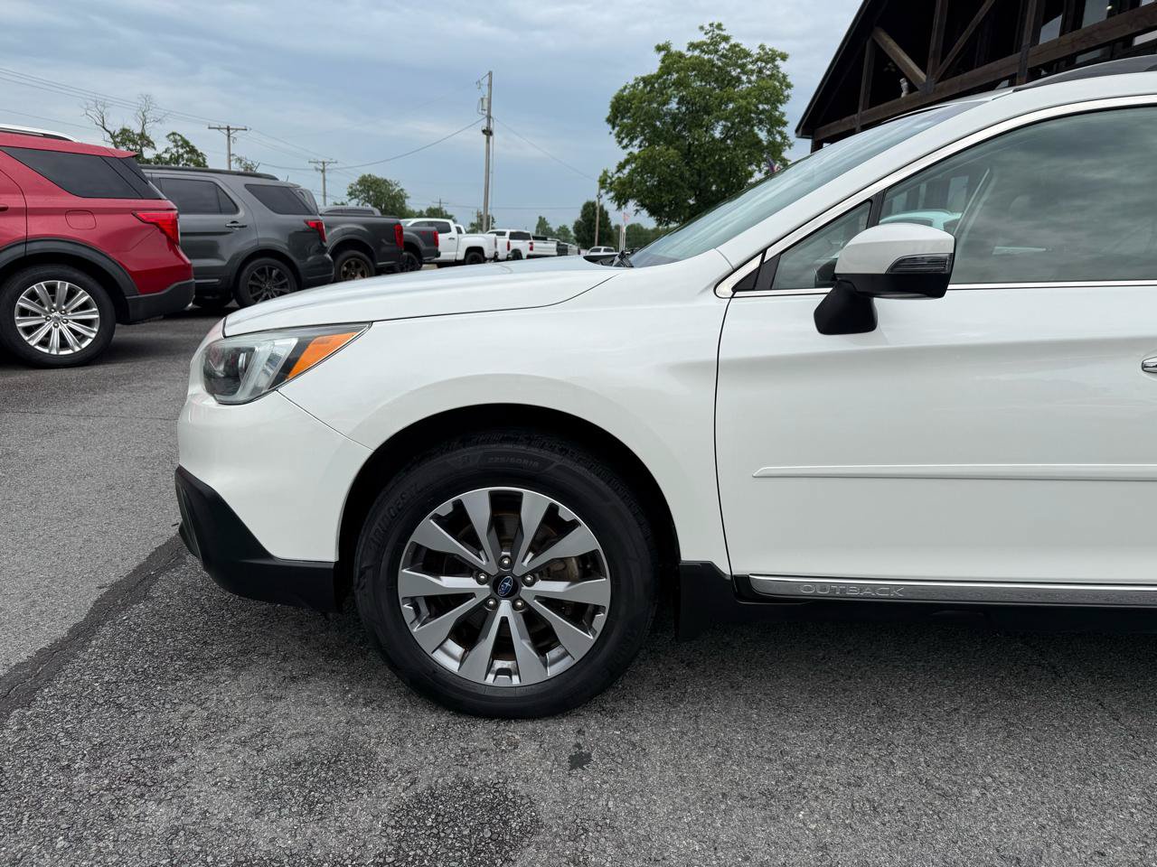 Used 2017 Subaru Outback 3.6R Touring w/ Popular Package #5A AWD/4WD image 36
