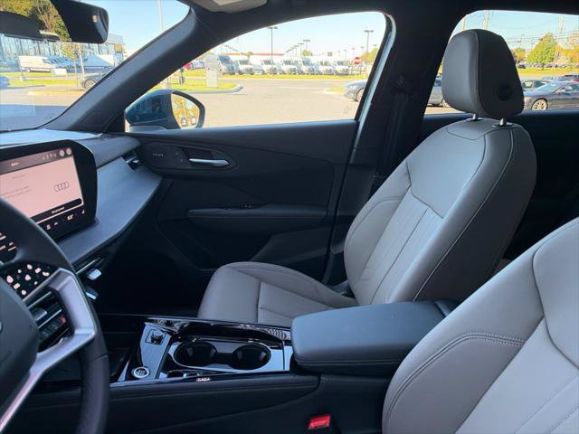 New 2026 Audi Q3 quattro 2.0T AWD/4WD image 13