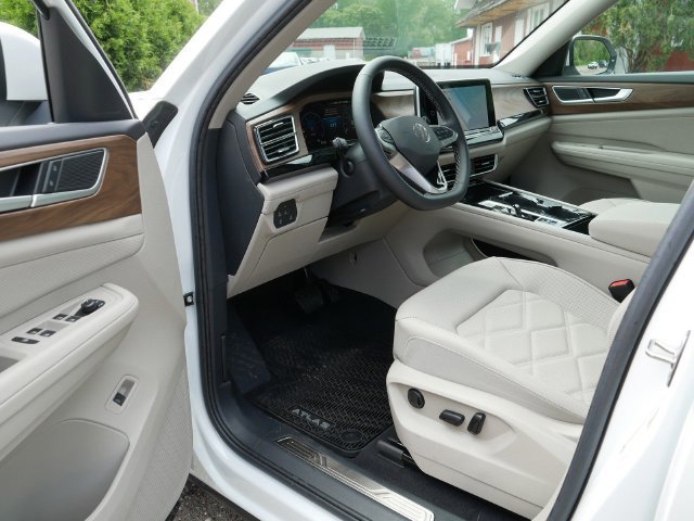 New 2026 Volkswagen Atlas SE AWD/4WD image 7