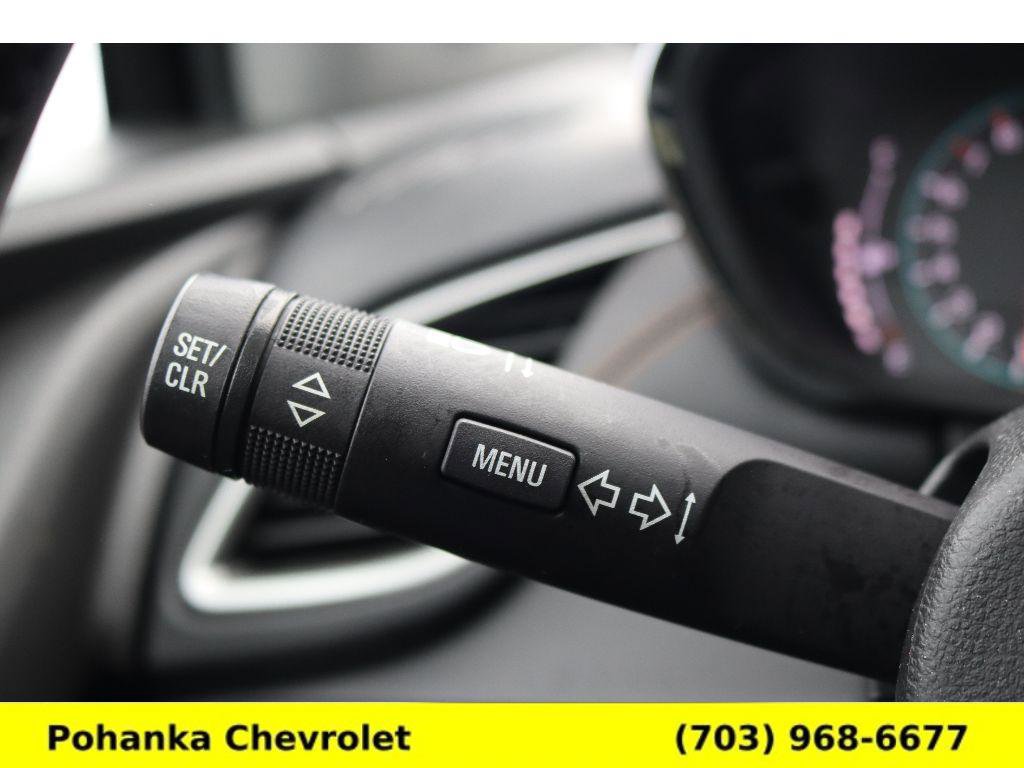 Certified 2022 Chevrolet Trax LT w/ LT Convenience Package image 15