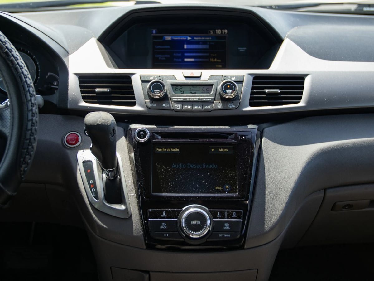 Used 2015 Honda Odyssey EX-L image 32