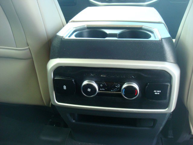 Used 2024 Ford Expedition XLT RWD image 27