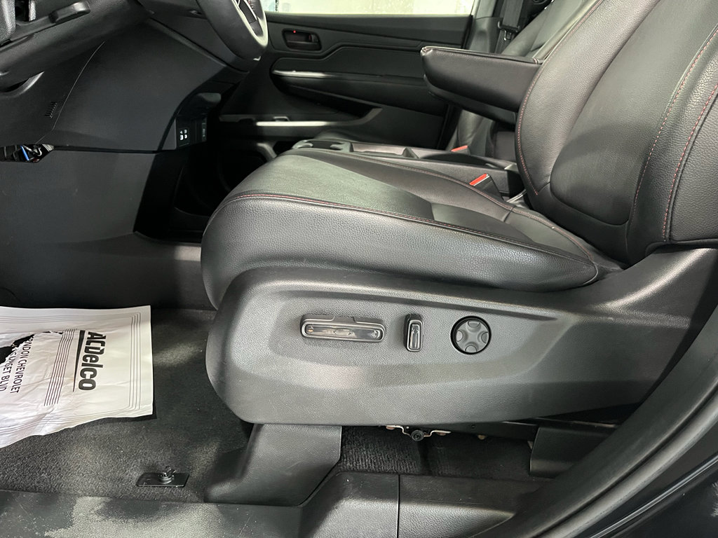 Used 2025 Honda Odyssey Sport-L image 13