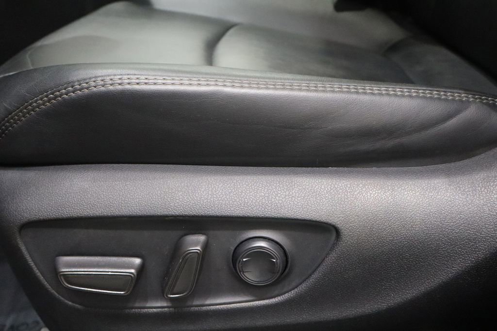 Used 2024 Toyota RAV4 XLE Premium image 23