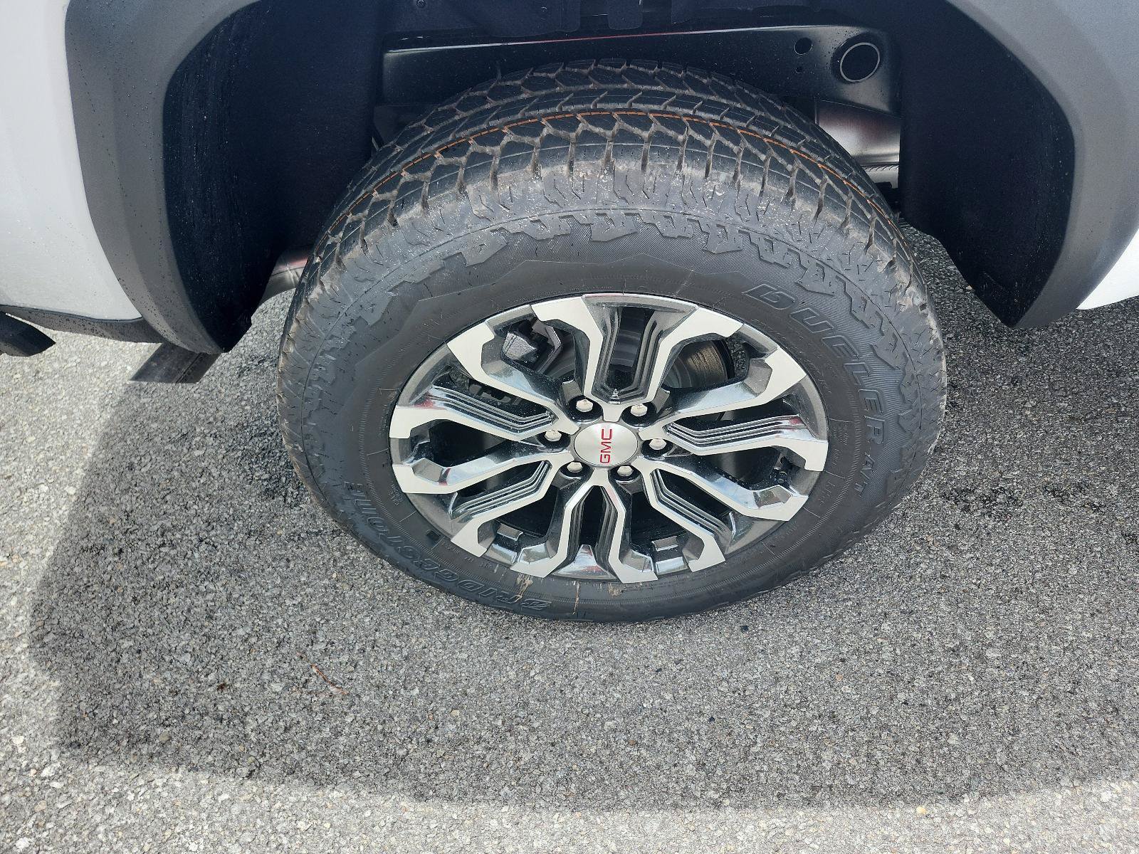 New 2026 GMC Canyon Denali AWD/4WD image 5