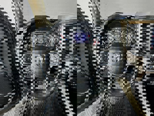 Used 2021 RAM 1500 Laramie image 11