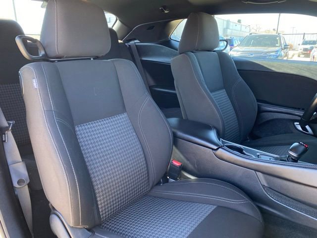 Used 2021 Dodge Challenger SXT image 9