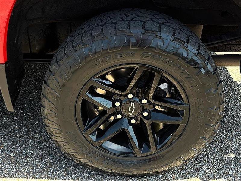 Used 2019 Chevrolet Silverado 1500 LT Trail Boss AWD/4WD image 55