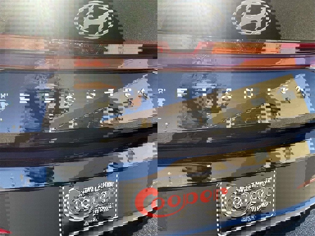 New 2026 Hyundai Elantra SE image 8