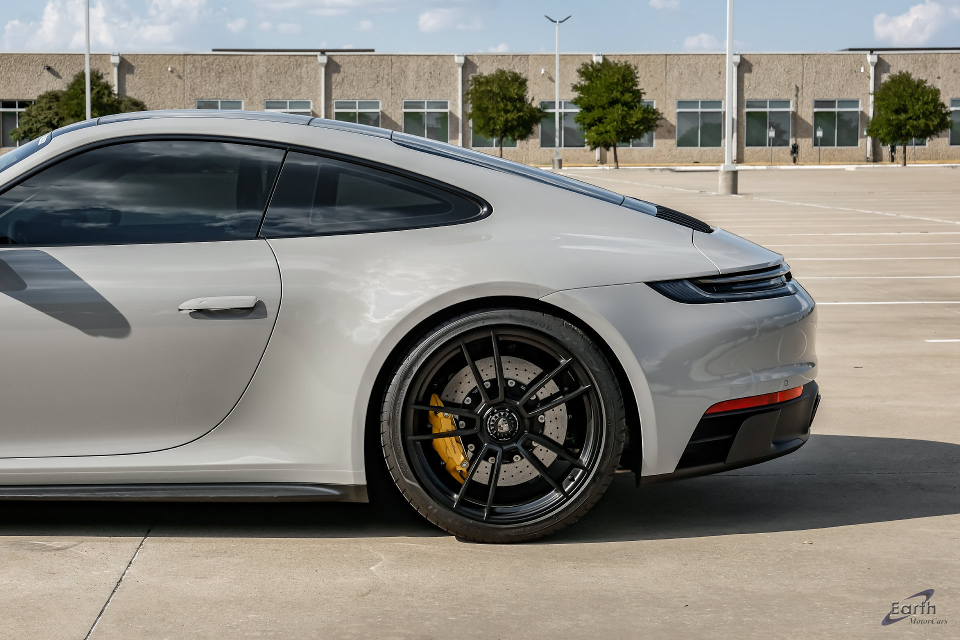 Used 2024 Porsche 911 Carrera GTS RWD image 10