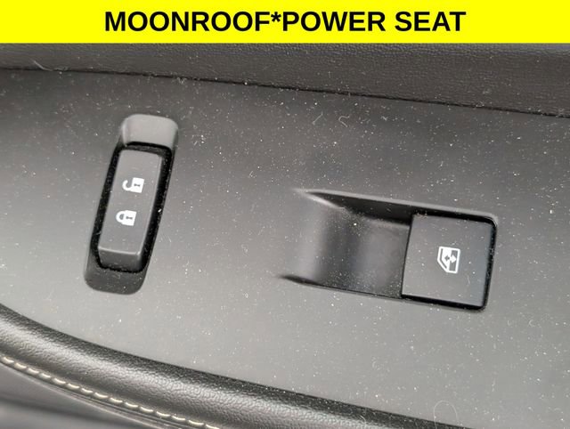 Used 2015 Buick Encore Convenience image 32