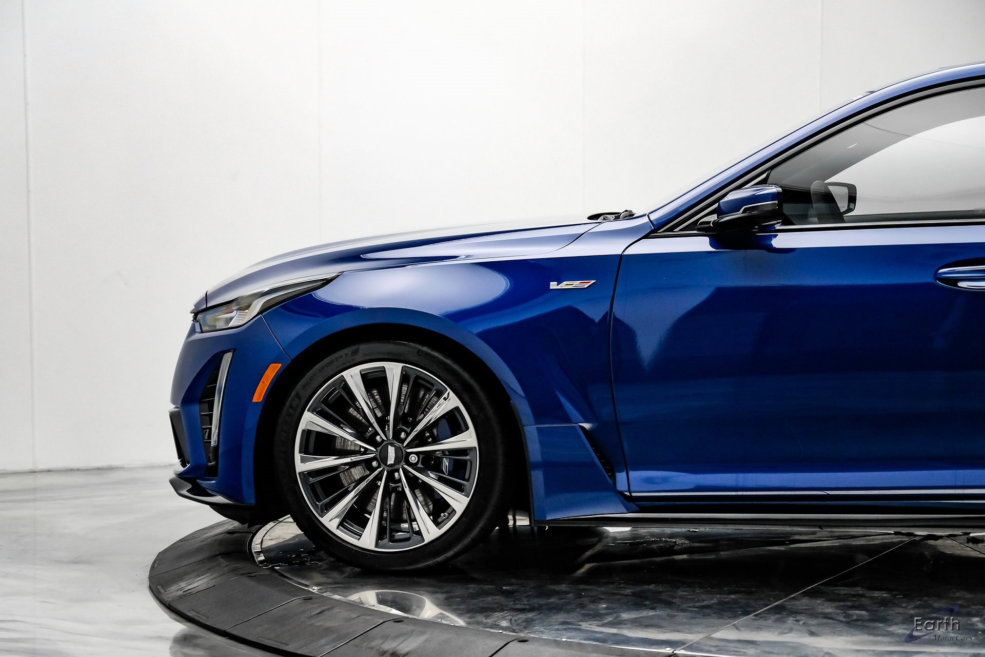 Used 2022 Cadillac CT5 V Blackwing image 6