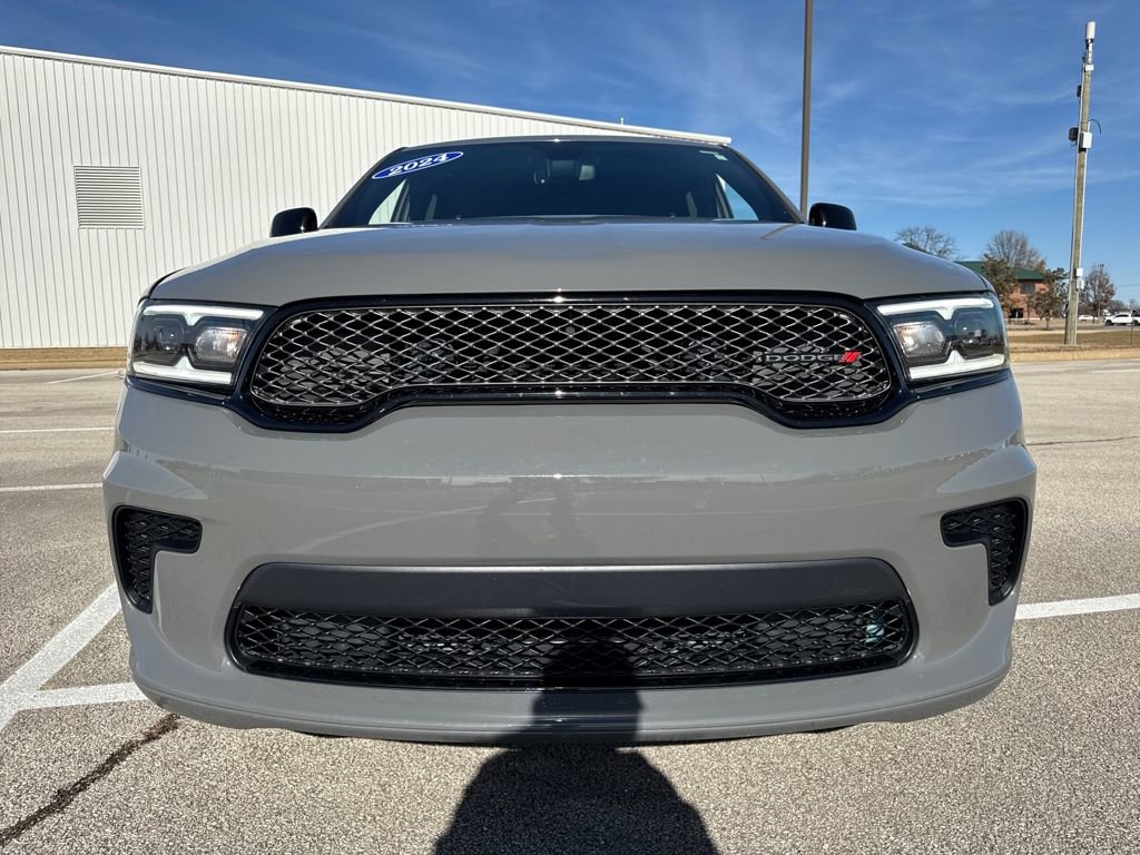 Used 2024 Dodge Durango SXT w/ SXT Blacktop Group image 10