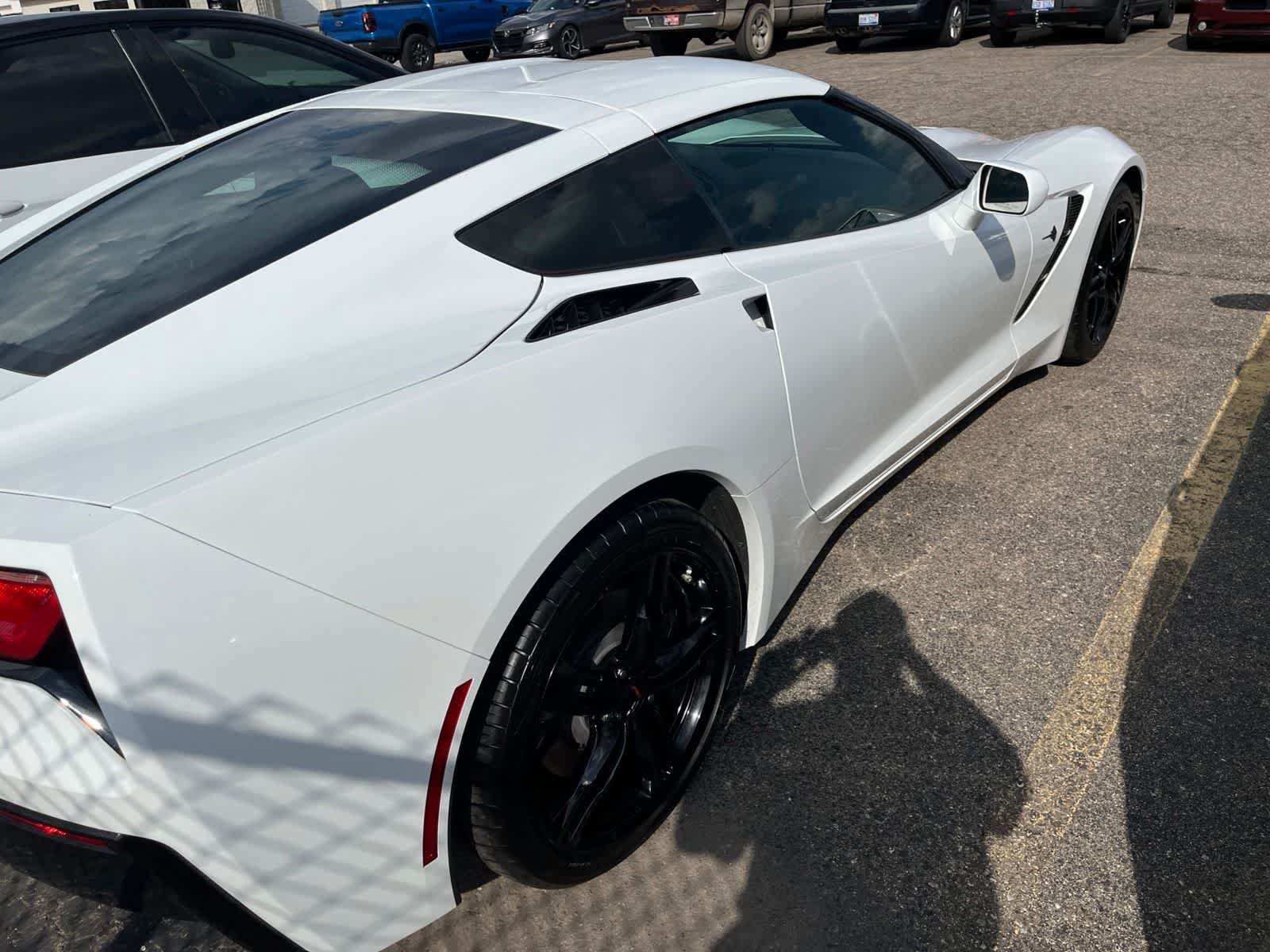 Used 2017 Chevrolet Corvette Stingray Coupe w/ Carbon Flash Badge Package RWD image 15
