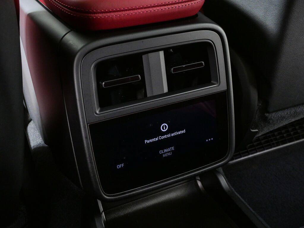 Certified 2023 Porsche Taycan GTS AWD/4WD image 22