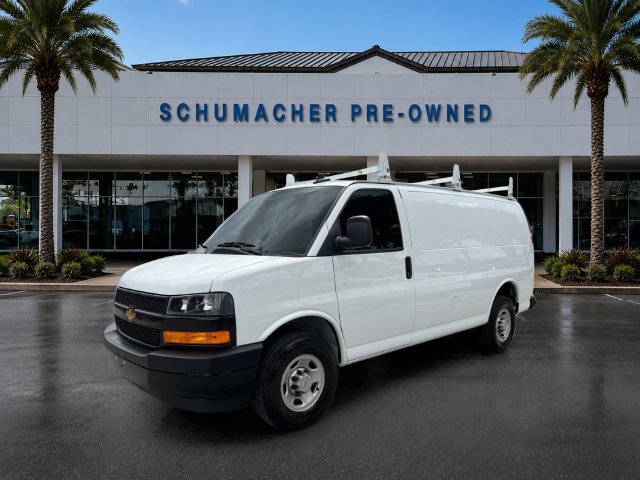Used 2024 Chevrolet Express 2500 w/ Driver Convenience Package RWD image 3