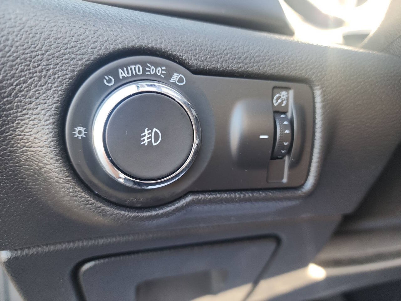 Used 2016 Buick Cascada Premium FWD image 16