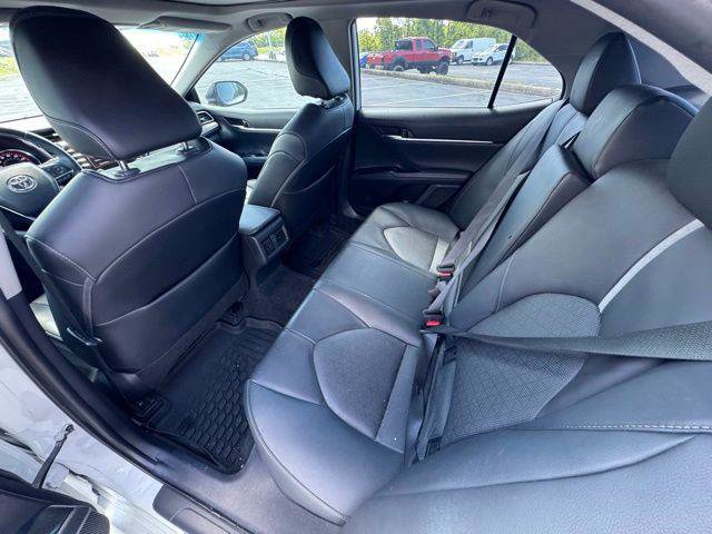 Certified 2020 Toyota Camry XSE FWD image 13