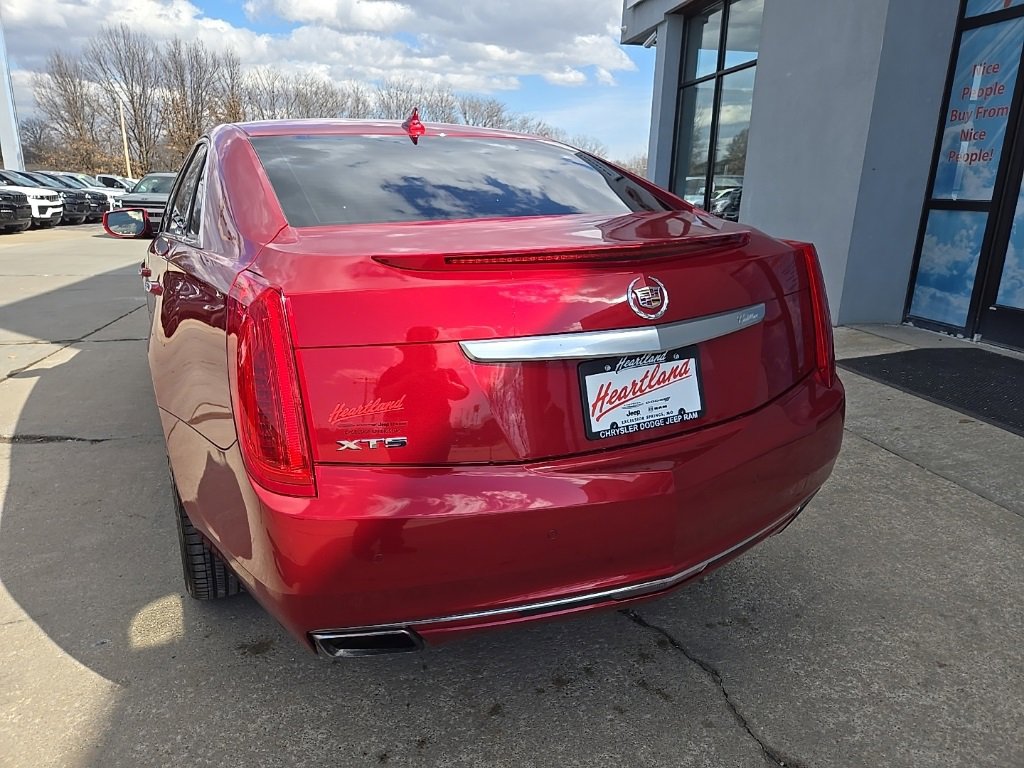 Used 2013 Cadillac XTS Luxury w/ Driver Awareness Package image 8