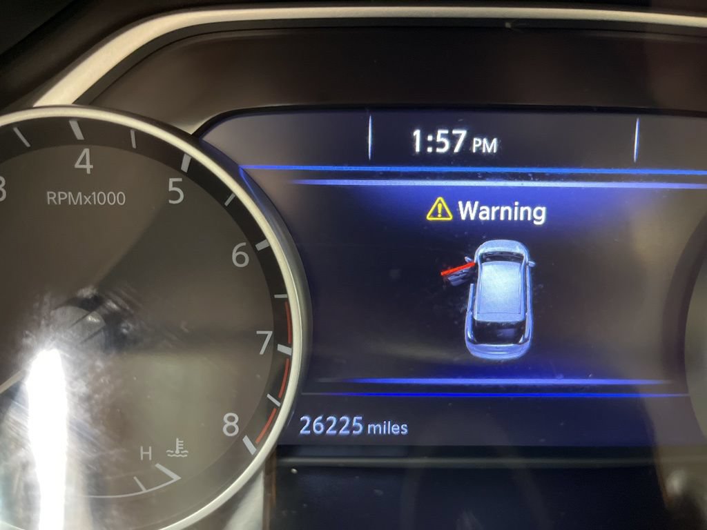 Used 2023 Nissan Murano Platinum FWD image 11