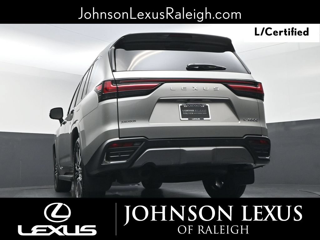 Certified 2024 Lexus LX 600 4WD w/ Luxury Package image 18