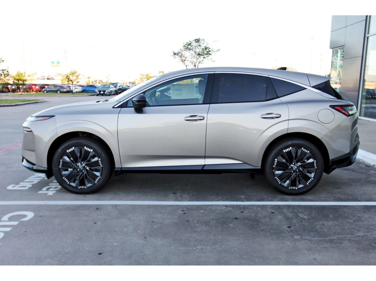 New 2026 Nissan Murano Platinum image 4
