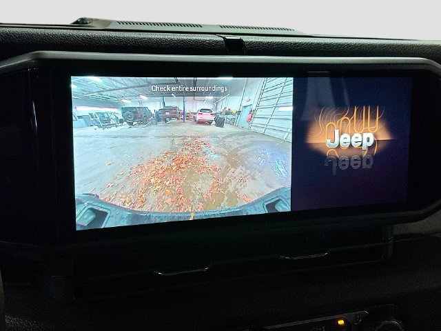 New 2026 Jeep Gladiator Sport AWD/4WD image 13
