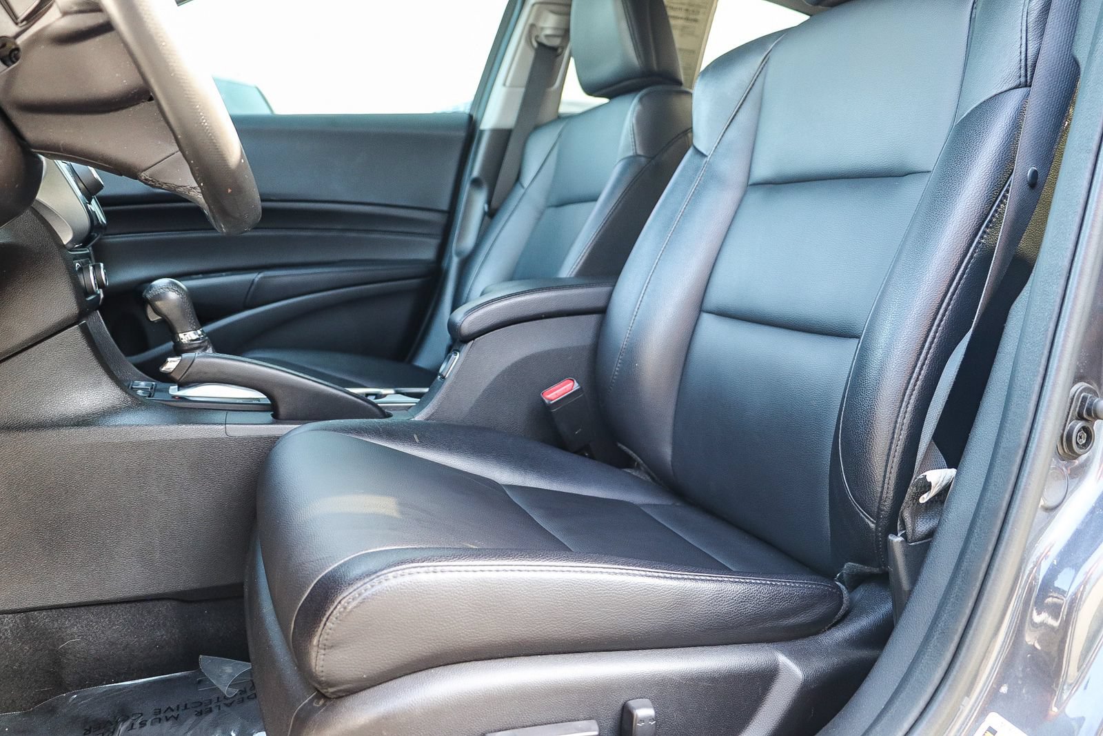 Used 2018 Acura ILX w/ AcuraWatch Plus Package FWD image 23