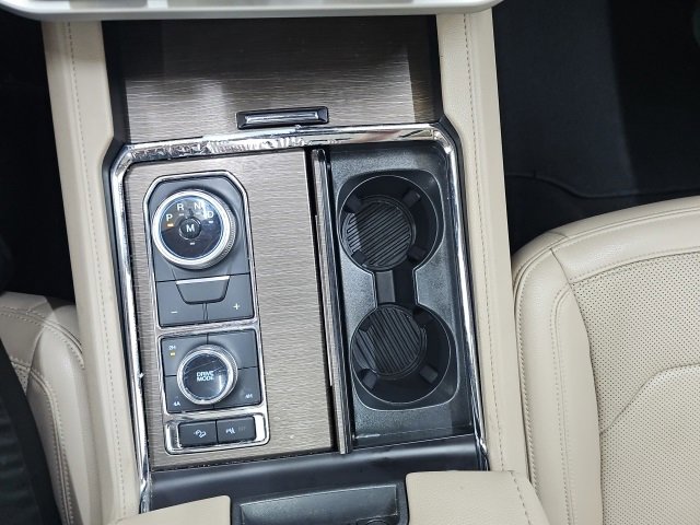 Used 2023 Ford Expedition Limited image 22