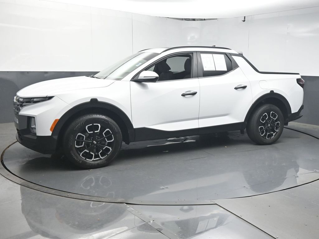 Used 2022 Hyundai Santa Cruz SEL w/ Activity Package FWD image 4