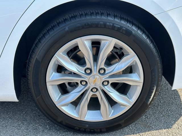 Used 2024 Chevrolet Malibu LT FWD image 29