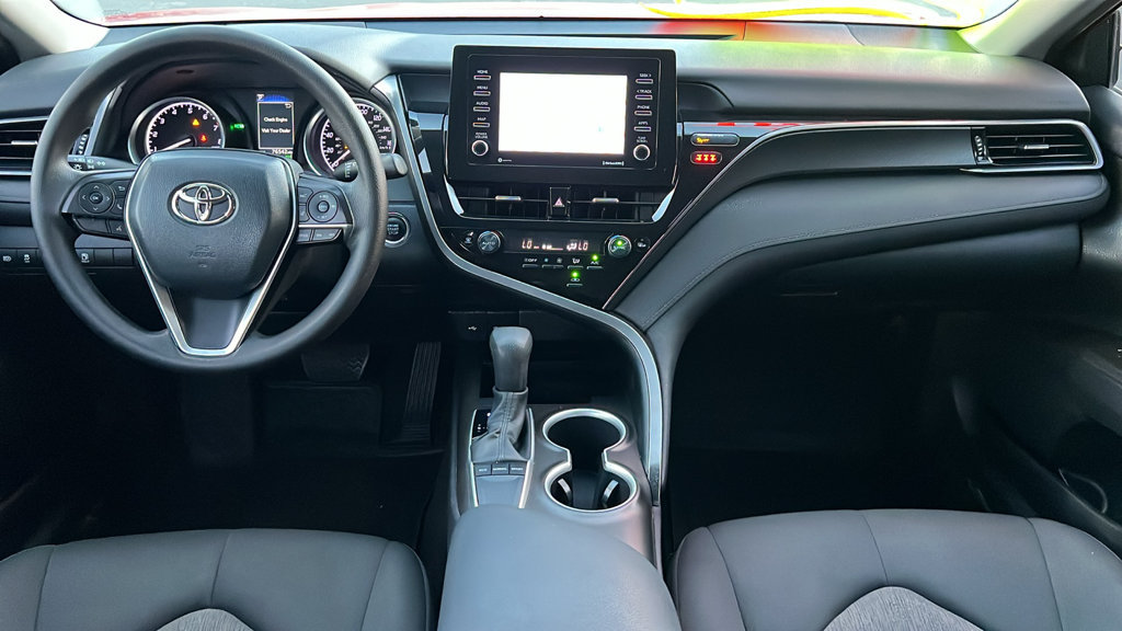 Used 2023 Toyota Camry LE w/ Convenience Package FWD image 9