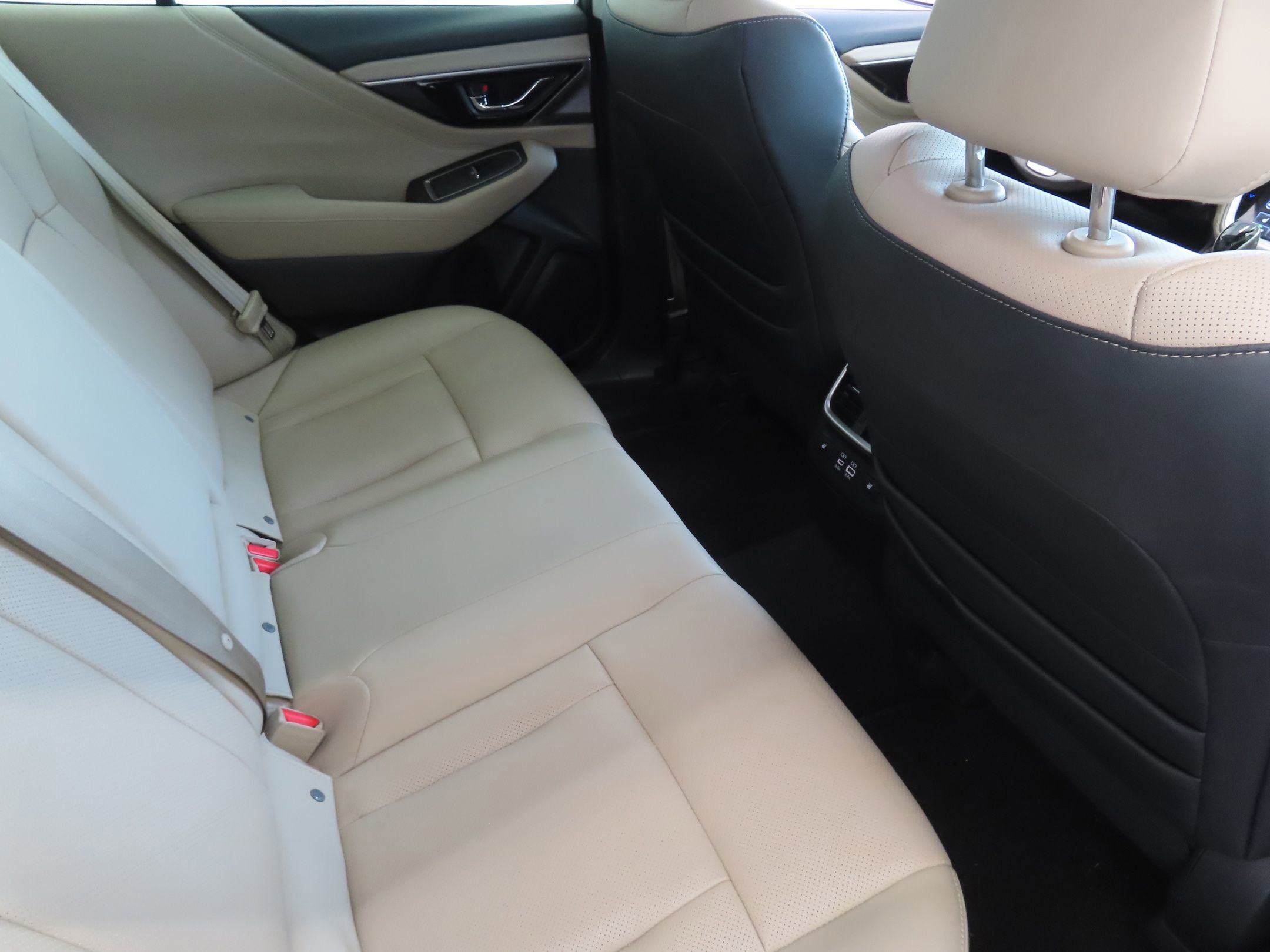 Used 2024 Subaru Legacy Limited AWD/4WD image 27
