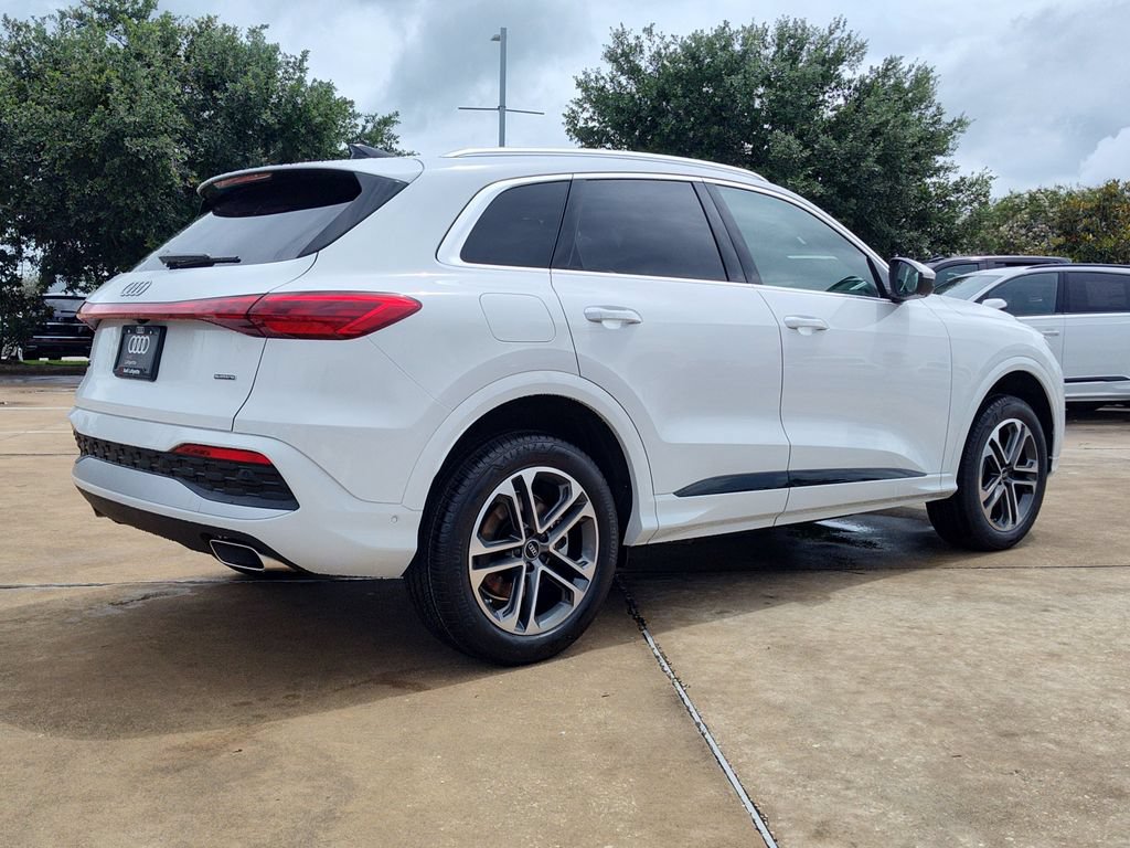 New 2026 Audi Q5 Premium AWD/4WD image 4