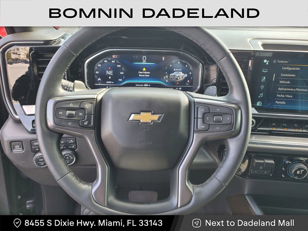 Used 2024 Chevrolet Silverado 1500 High Country w/ High Country Premium Package image 17