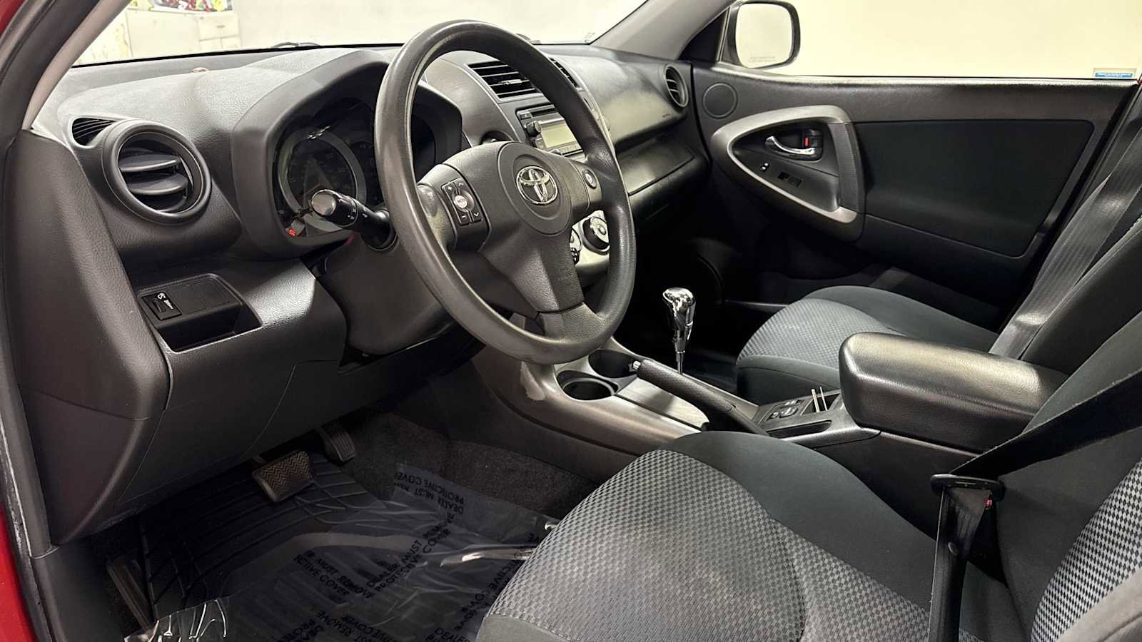 Used 2012 Toyota RAV4 Sport image 12