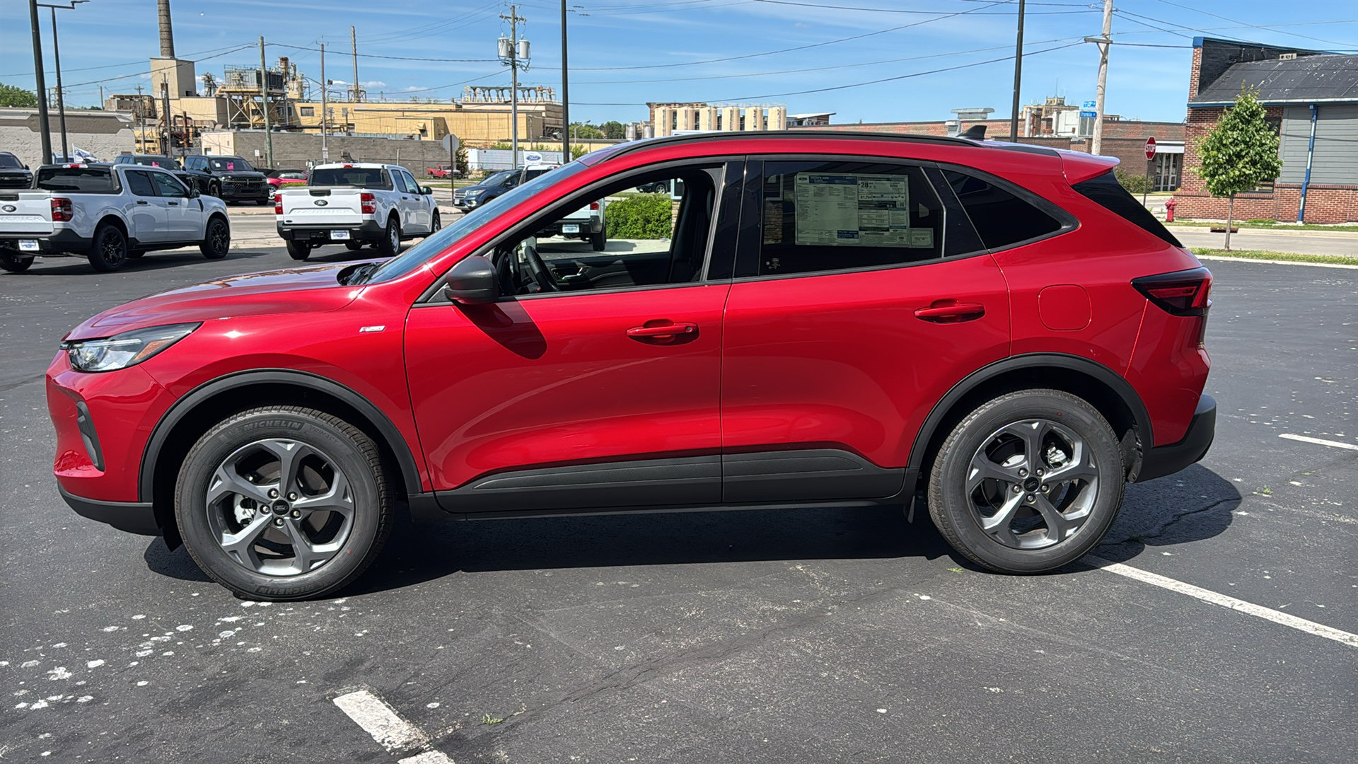 New 2026 Ford Escape ST-Line w/ Tech Pack #1 AWD/4WD image 6