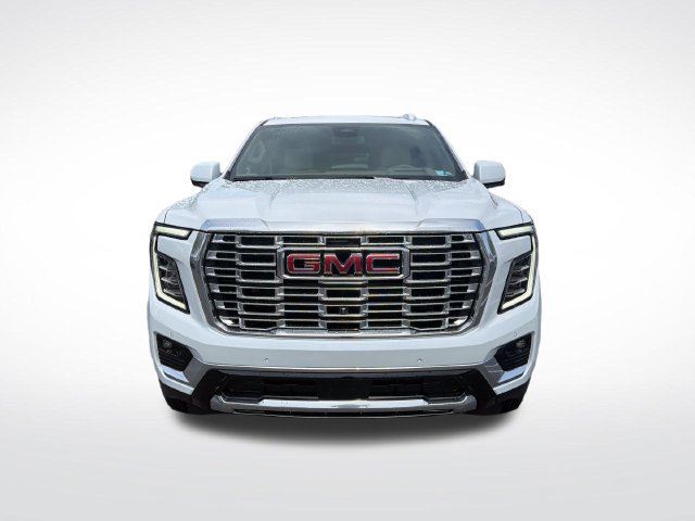 Used 2026 GMC Yukon XL Denali w/ Sun & Power Step Package AWD/4WD image 8
