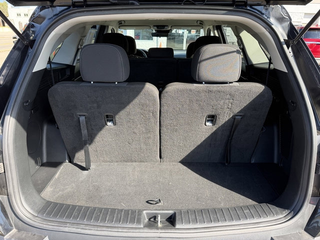 Used 2023 Kia Sorento LX AWD/4WD image 6