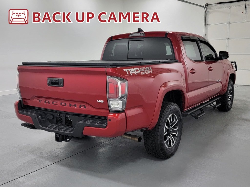 Used 2020 Toyota Tacoma TRD Sport w/ TRD Premium Sport Package AWD/4WD image 9
