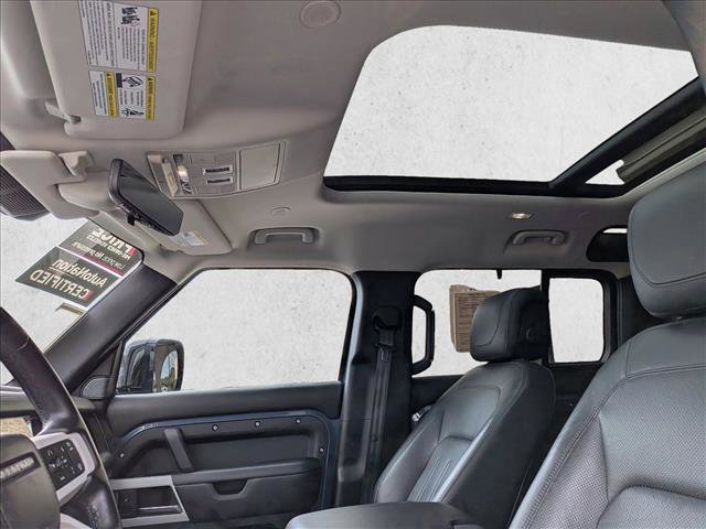 Used 2020 Land Rover Defender 110 HSE image 16