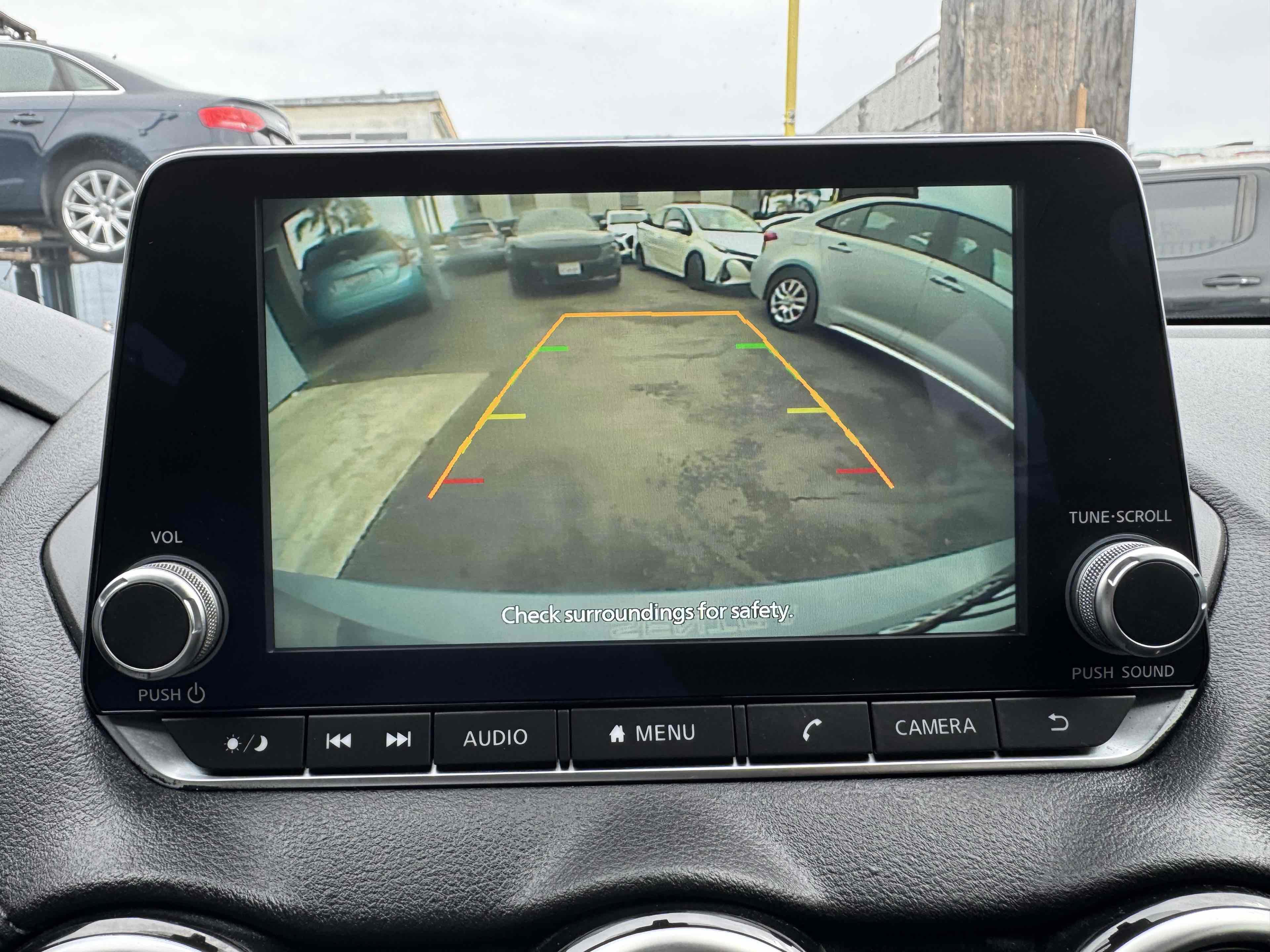Used 2024 Nissan Sentra SV FWD image 24