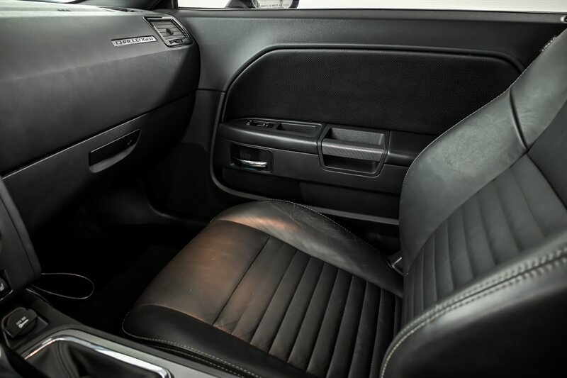 Used 2013 Dodge Challenger R/T Plus RWD image 26