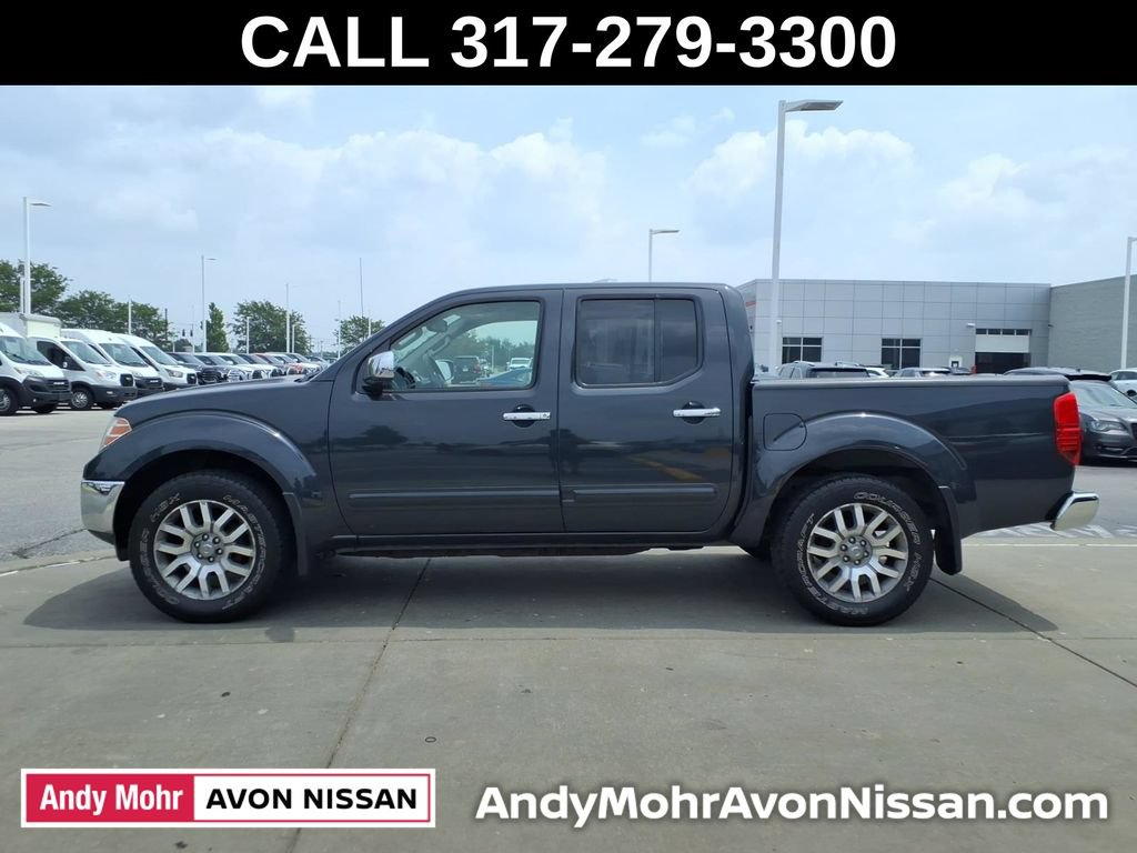 Used 2013 Nissan Frontier SL w/ Moonroof Pkg AWD/4WD image 5