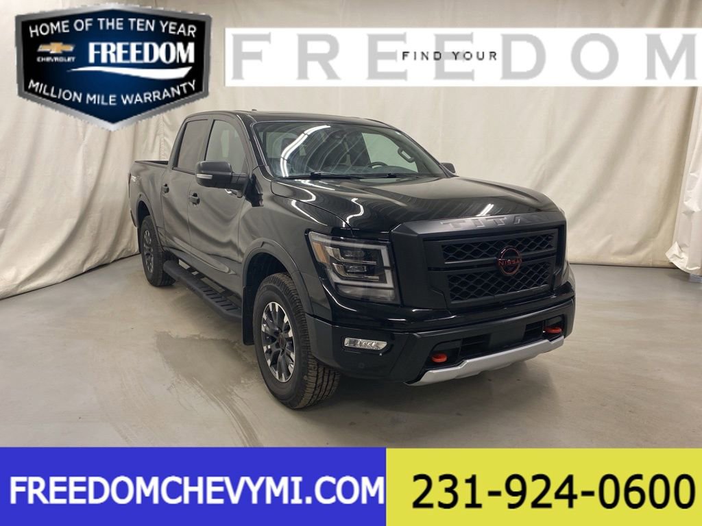 Used 2024 Nissan Titan PRO-4X w/ Pro-4x Convenience Package image 1