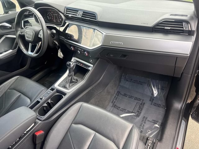 Used 2025 Audi Q3 2.0T Premium AWD/4WD image 17