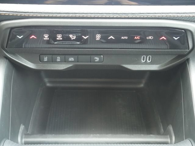 New 2026 Jeep Cherokee Overland AWD/4WD image 22